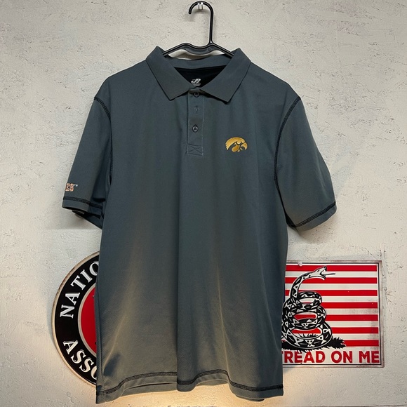 University of Iowa Hawkeyes. - Picture 1 of 3